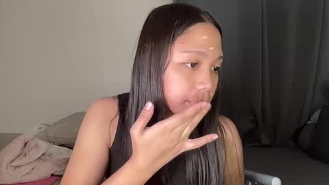 Annette 03 online show from October 19, 3:49 pm