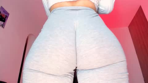 Creamy online show from March 15, 10:57 pm