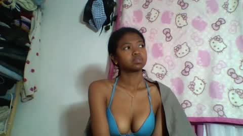 annica86 online show from July 27, 9:17 am