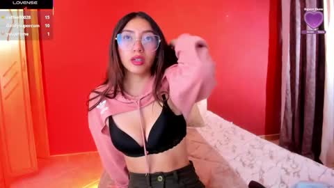 Annie online show from May 11, 3:51 pm