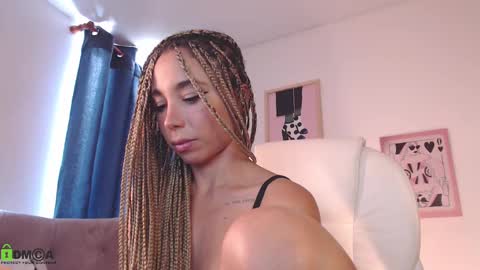 Annie online show from March 11, 3:56 pm