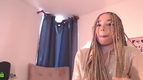 Annie online show from March 5, 12:33 pm