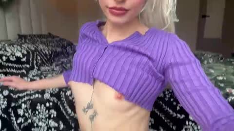  ONLY FANS   online show from December 17, 9:32 pm