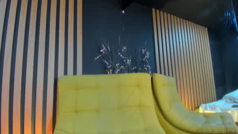 Annie  online show from March 5, 3:29 pm