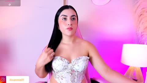 Annieliss online show from January 31, 11:24 am