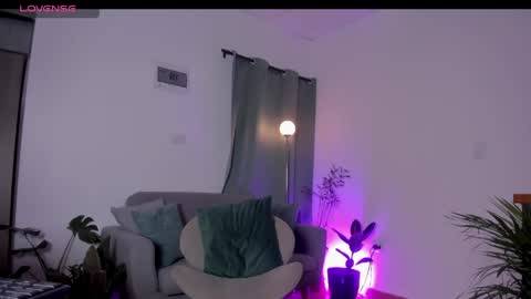 Anntonia Woods  online show from April 10, 1:00 am