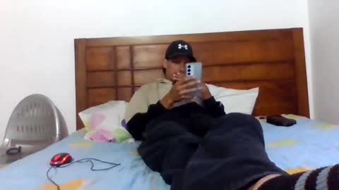 Snapshot of annubis420 chatting on October 22, 10:33 pm Annubis420 online show from October 22, 10:33 pm