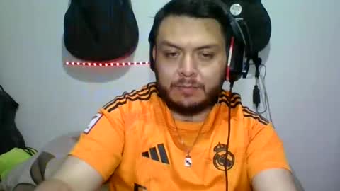 lion kennedy independent model moderator online show from November 5, 3:19 am