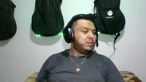 lion kennedy independent model moderator online show from October 21, 3:00 am