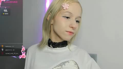 annymeow online show from November 20, 11:24 pm
