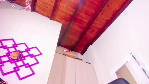  Valeria  online show from October 2, 6:01 am