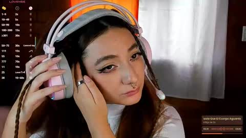 Anny  IG online show from March 5, 7:27 pm