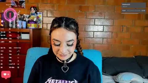 Anny  IG online show from October 2, 11:25 pm