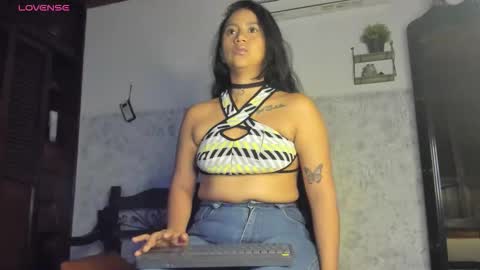 dani online show from October 23, 1:34 pm