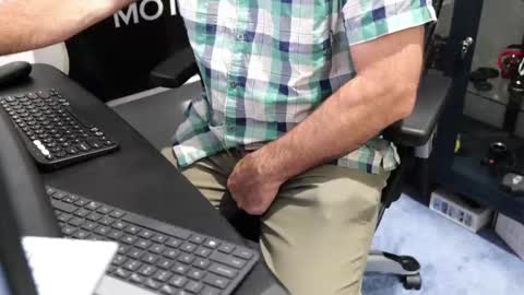 D online show from October 20, 8:14 pm