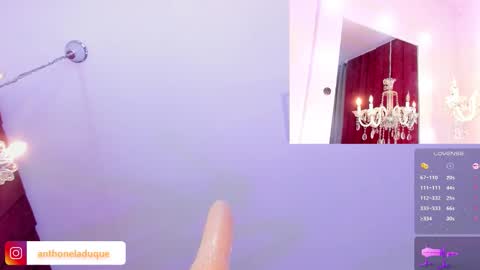 anthonelaDuque online show from December 15, 2:07 am