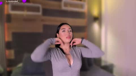 Anthonella Sweet online show from December 3, 11:33 am