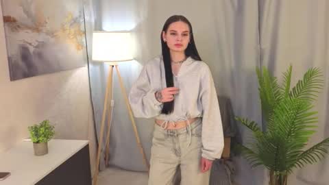 Alice online show from February 14, 5:48 pm