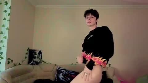 Anthony online show from March 2, 7:15 am