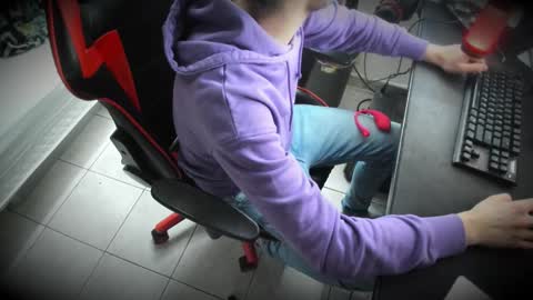 Anthony online show from November 30, 1:07 pm