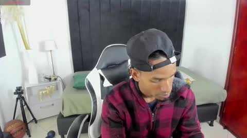       online show from December 3, 12:31 am