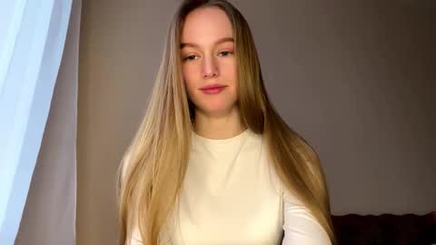 Viktoria online show from February 25, 3:04 pm