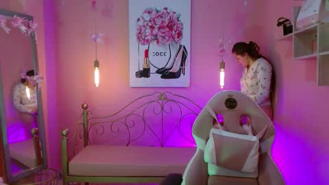 antonella_delgado online show from March 10, 2:49 am