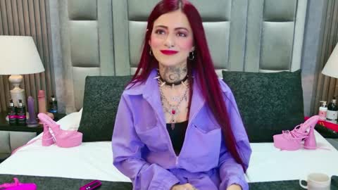 AntonellaEscudero online show from April 4, 9:00 pm