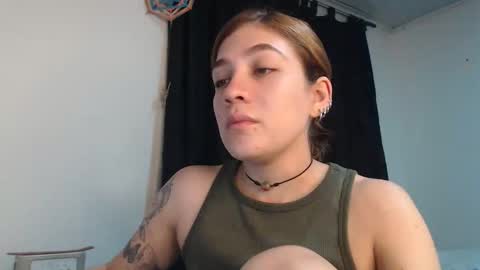 antonia0824 online show from March 10, 4:17 am