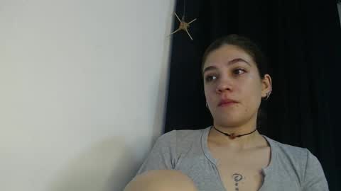 antonia0824 online show from March 6, 3:49 am