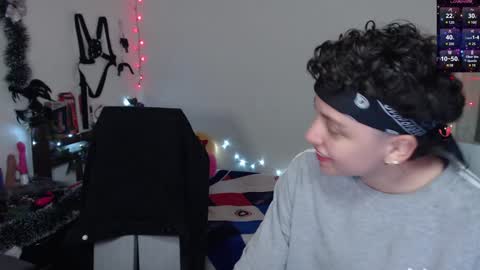 Antonia online show from December 15, 2:30 am