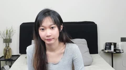 Aina online show from November 30, 9:55 pm