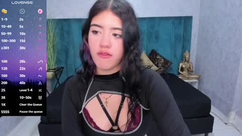 A N T O N I A online show from April 1, 12:39 pm