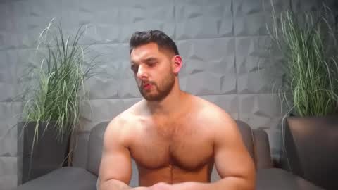 HI My name is Antonio online show from February 19, 8:20 pm