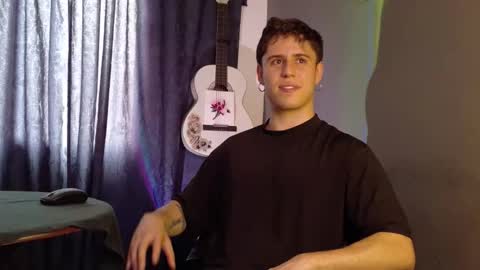 antonnello_ online show from April 11, 6:56 pm