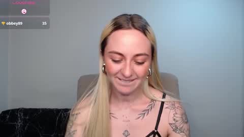 Antonia online show from February 6, 2:00 am