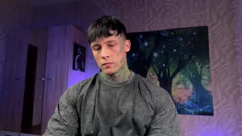 Tom online show from February 14, 1:03 pm