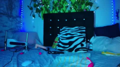 any mour online show from January 18, 1:36 am