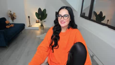 Anya online show from January 17, 5:28 am