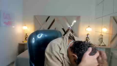 anyelotwink online show from March 16, 8:35 pm