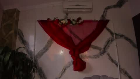 aphrodite online show from April 8, 10:57 pm