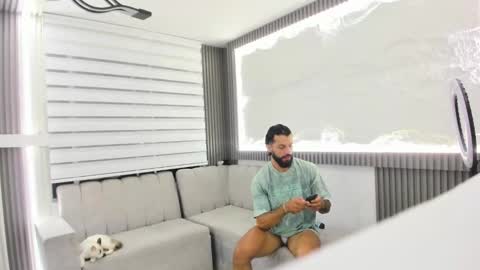 APOLO online show from March 4, 2:38 am