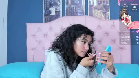 sofi y kevin online show from March 4, 8:24 am