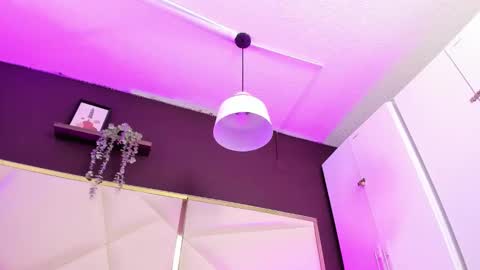 April online show from December 5, 12:03 pm