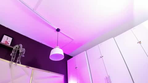 April online show from March 7, 12:05 pm