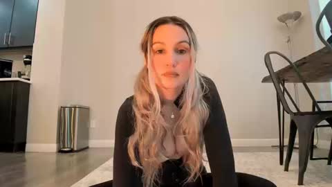 Snapshot of aprilaudrey_ chatting on September 19, 10:57 pm Audrey Im usually online every single day except sundays from  and 20 pm uk time online show from September 19, 10:57 pm