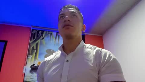 Jonathan online show from November 18, 11:15 pm