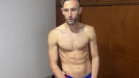 Aquilesmade online show from December 14, 1:27 am