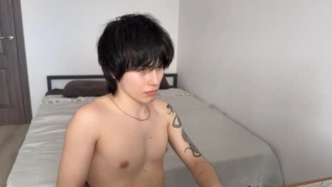 zik and kris online show from April 18, 9:00 am