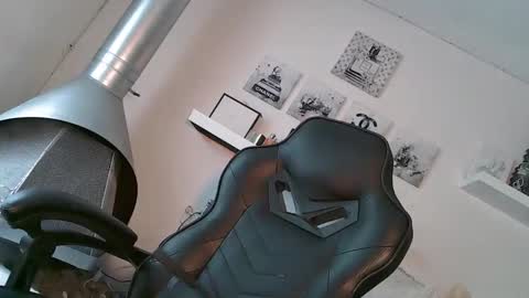 arabictsmariam online show from February 11, 10:57 pm